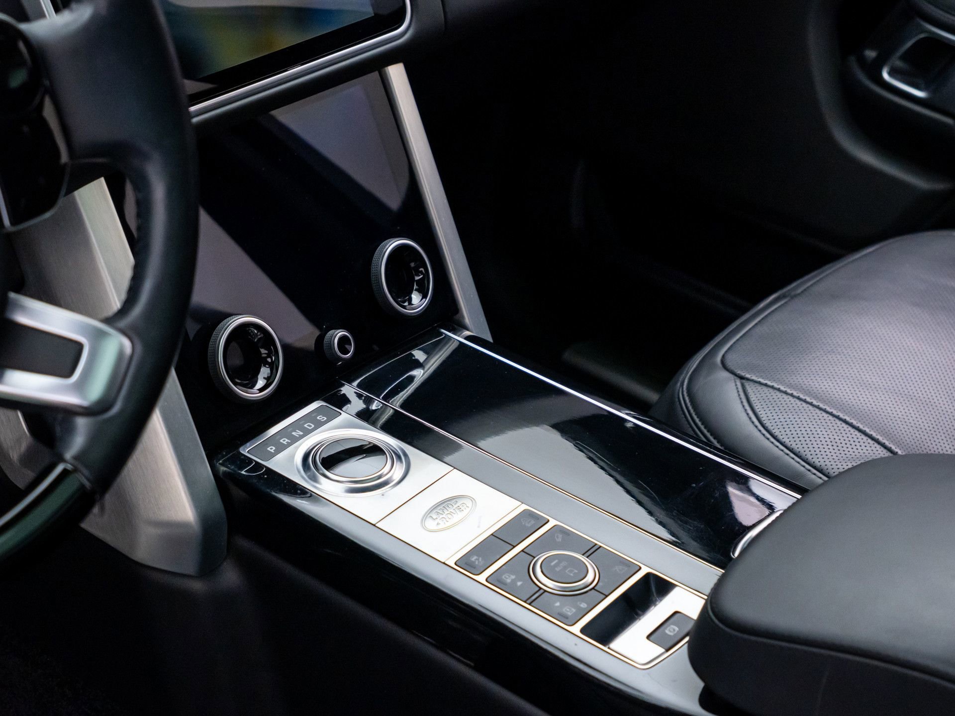 Used 2021 Land Rover Range Rover Westminster Edition image 12