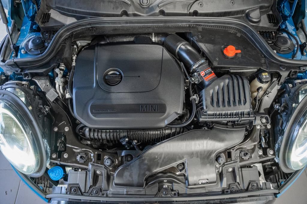Used 2022 MINI Cooper S w/ Premium Package FWD image 16