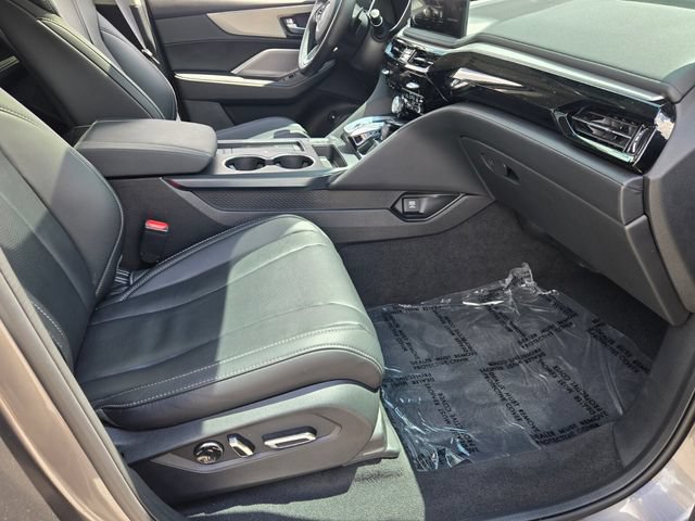 Certified 2026 Acura MDX w/ Technology Package FWD image 16