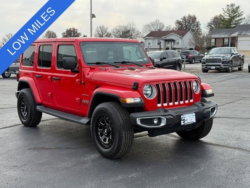 Used 2020 Jeep Wrangler Unlimited Sahara image 2