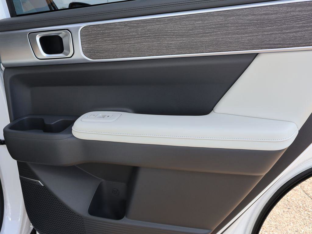 New 2026 Hyundai Santa Fe Calligraphy w/ Tow & Go Package image 12