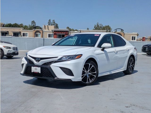 Used 2020 Toyota Camry SE w/ Convenience Package