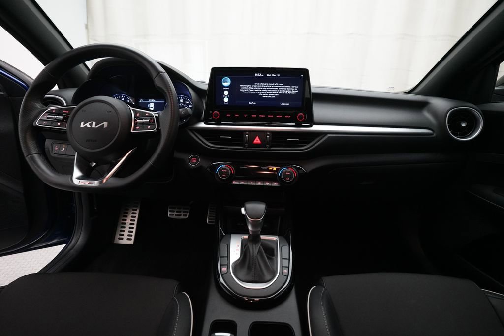 Certified 2024 Kia Forte GT-Line image 5