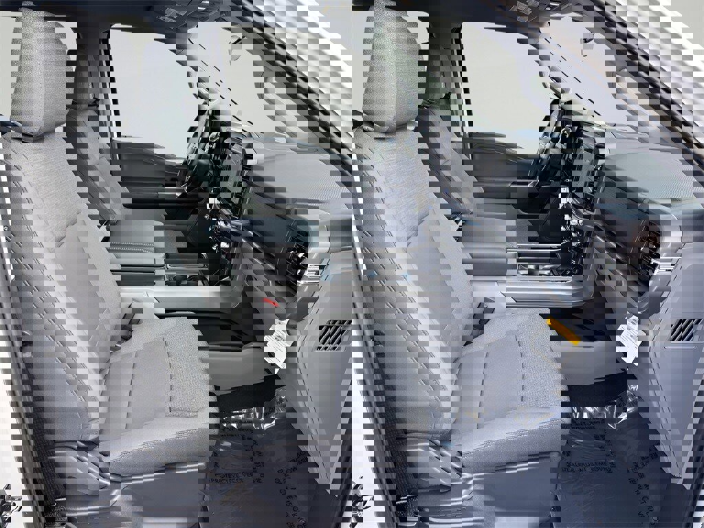 New 2025 Ford F150 XLT w/ Equipment Group 301A Standard image 26