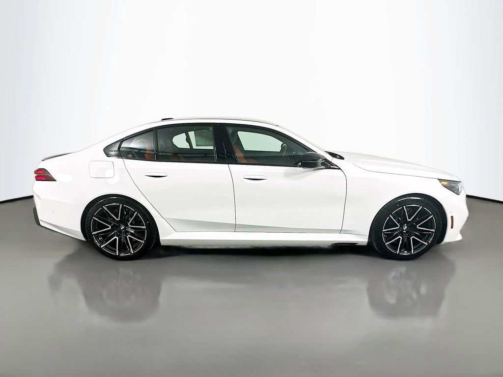 New 2026 BMW M5 w/ Executive Package image 4