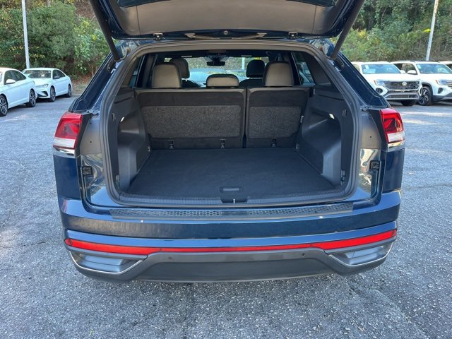 Used 2020 Volkswagen Atlas Cross Sport SEL image 33