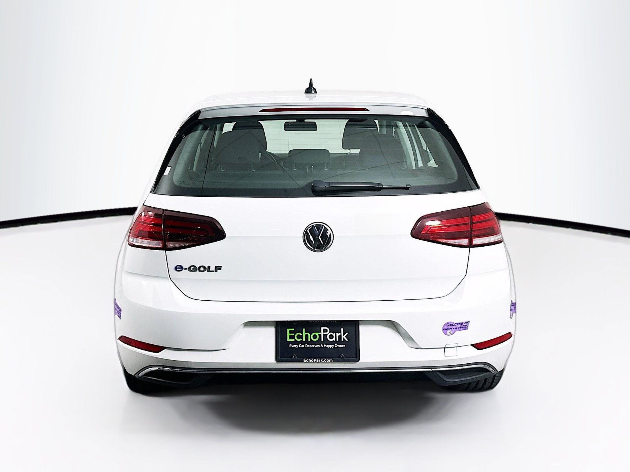 Used 2019 Volkswagen e-Golf SE w/ Driver Assistance Package FWD image 7