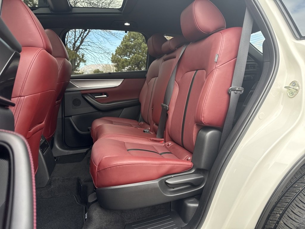 Used 2025 MAZDA CX-70 Plug-In Hybrid w/ Premium Plus image 22