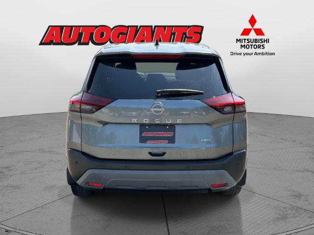 Used 2023 Nissan Rogue S AWD/4WD image 5