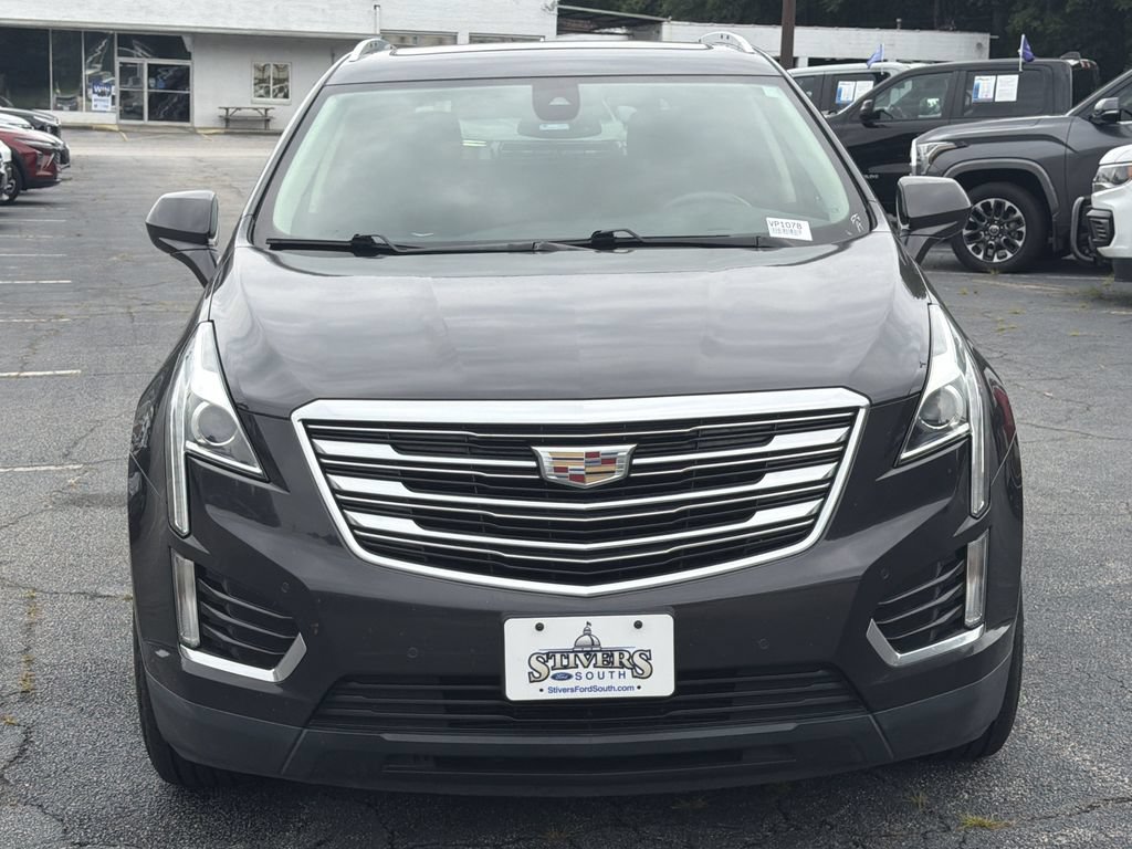 Used 2017 Cadillac XT5 Luxury w/ Driver Awareness Package FWD image 2