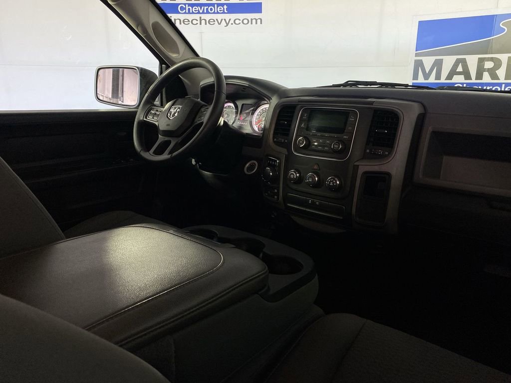 Used 2019 RAM 1500 Express AWD/4WD image 24