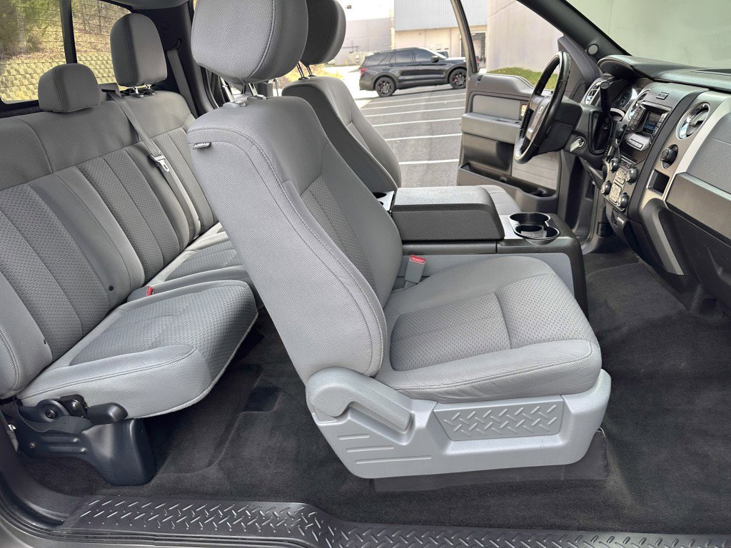 Used 2013 Ford F150 XLT w/ Luxury Equipment Group image 26