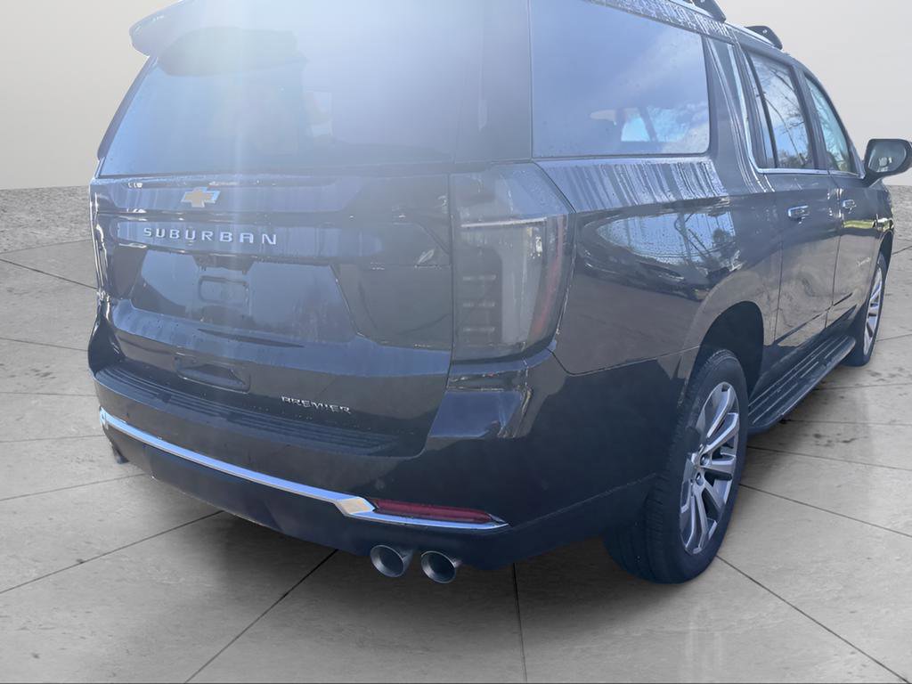 New 2026 Chevrolet Suburban Premier image 7