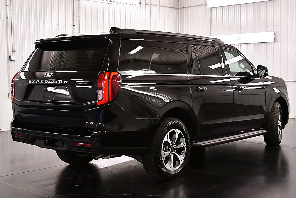 New 2027 Ford Expedition Max Active AWD/4WD image 7