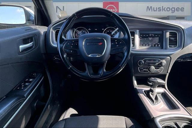 Used 2022 Dodge Charger SXT image 8