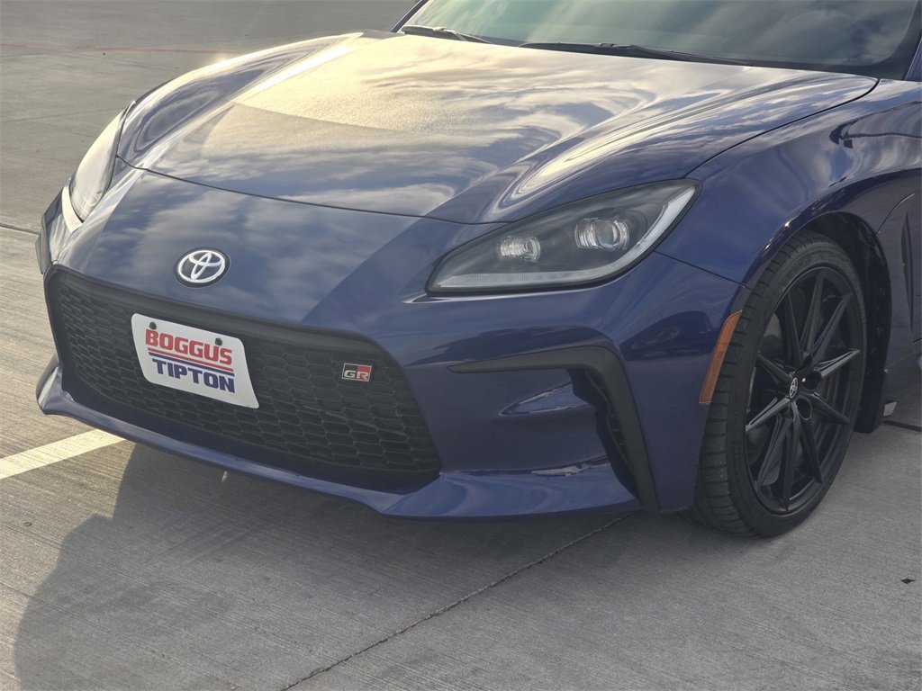 Used 2025 Toyota GR86 Premium image 9