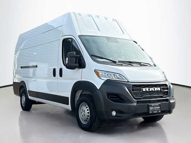 New 2024 RAM ProMaster 3500 w/ Convenience Group