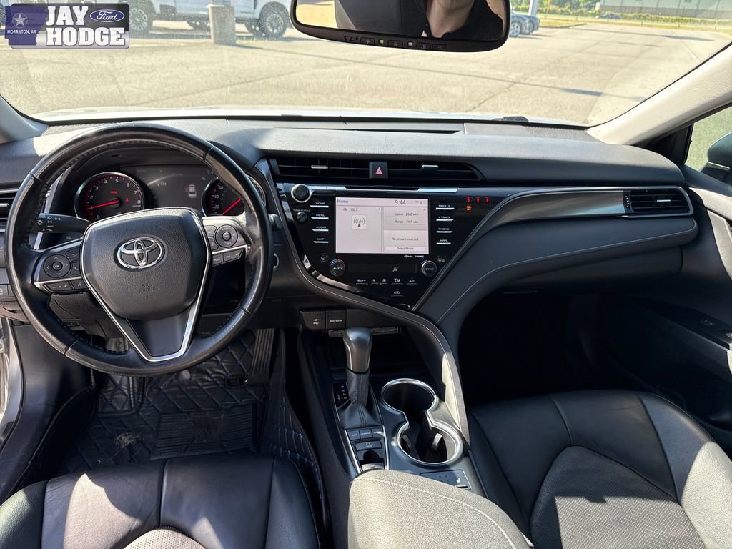 Used 2019 Toyota Camry XSE FWD image 14