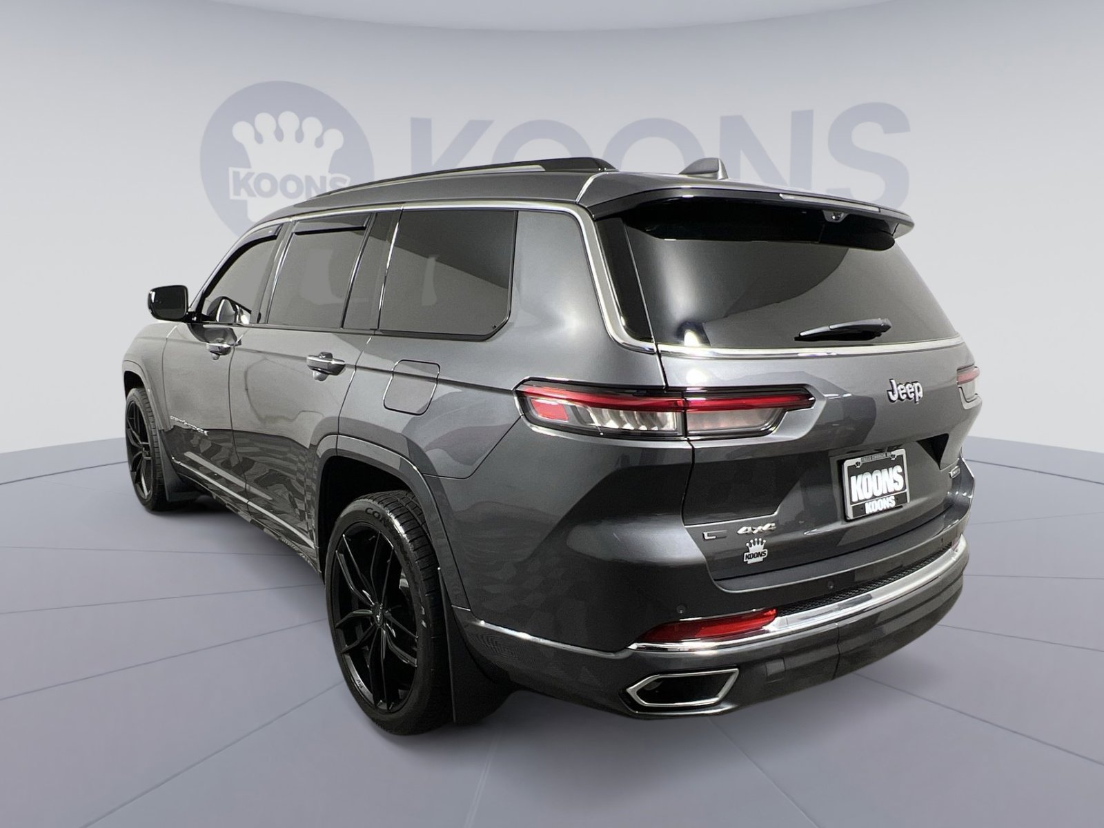 Used 2021 Jeep Grand Cherokee L Overland w/ Luxury Tech Group IV image 4
