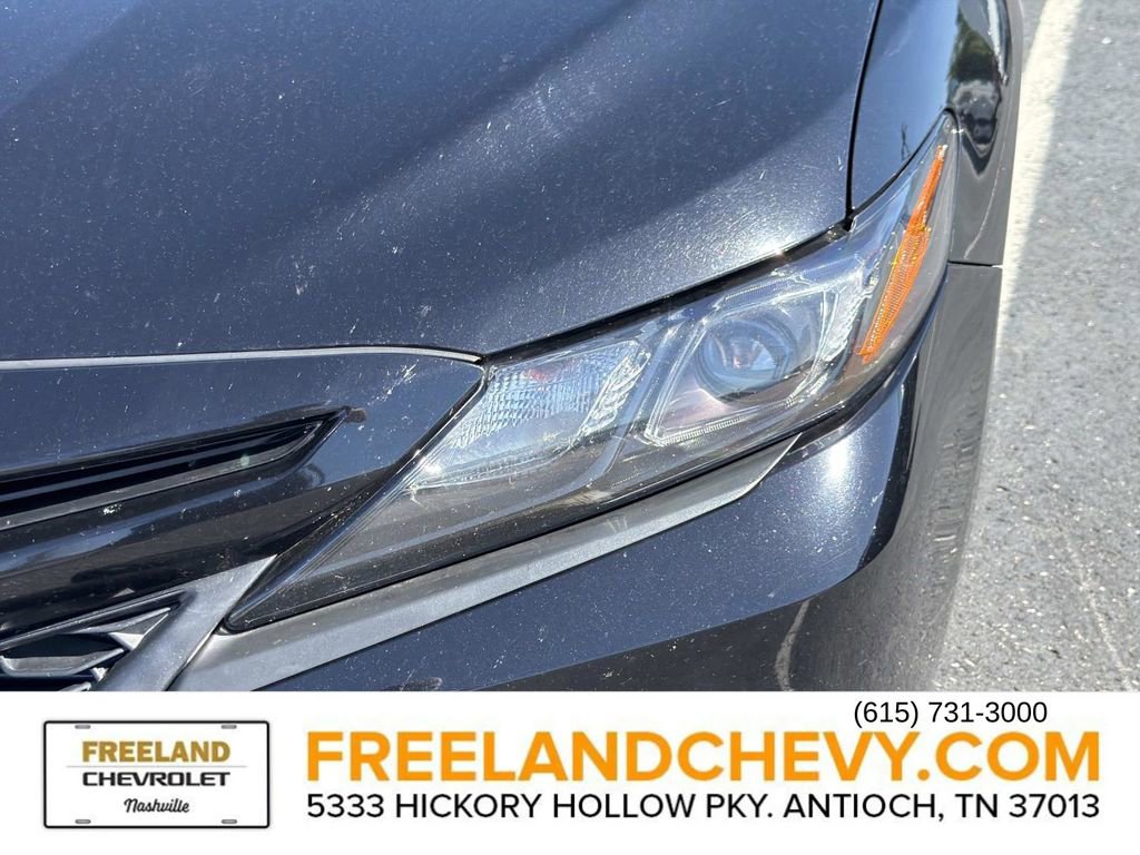 Used 2021 Toyota Camry SE FWD image 7