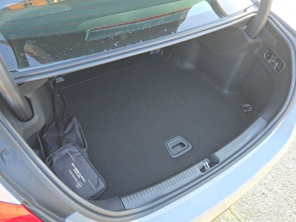 New 2026 Mercedes-Benz C 43 AMG 4MATIC Sedan image 17