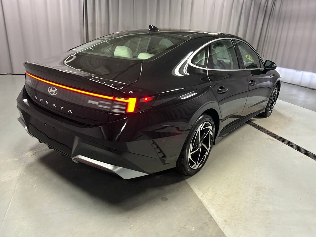 Used 2025 Hyundai Sonata SEL image 7