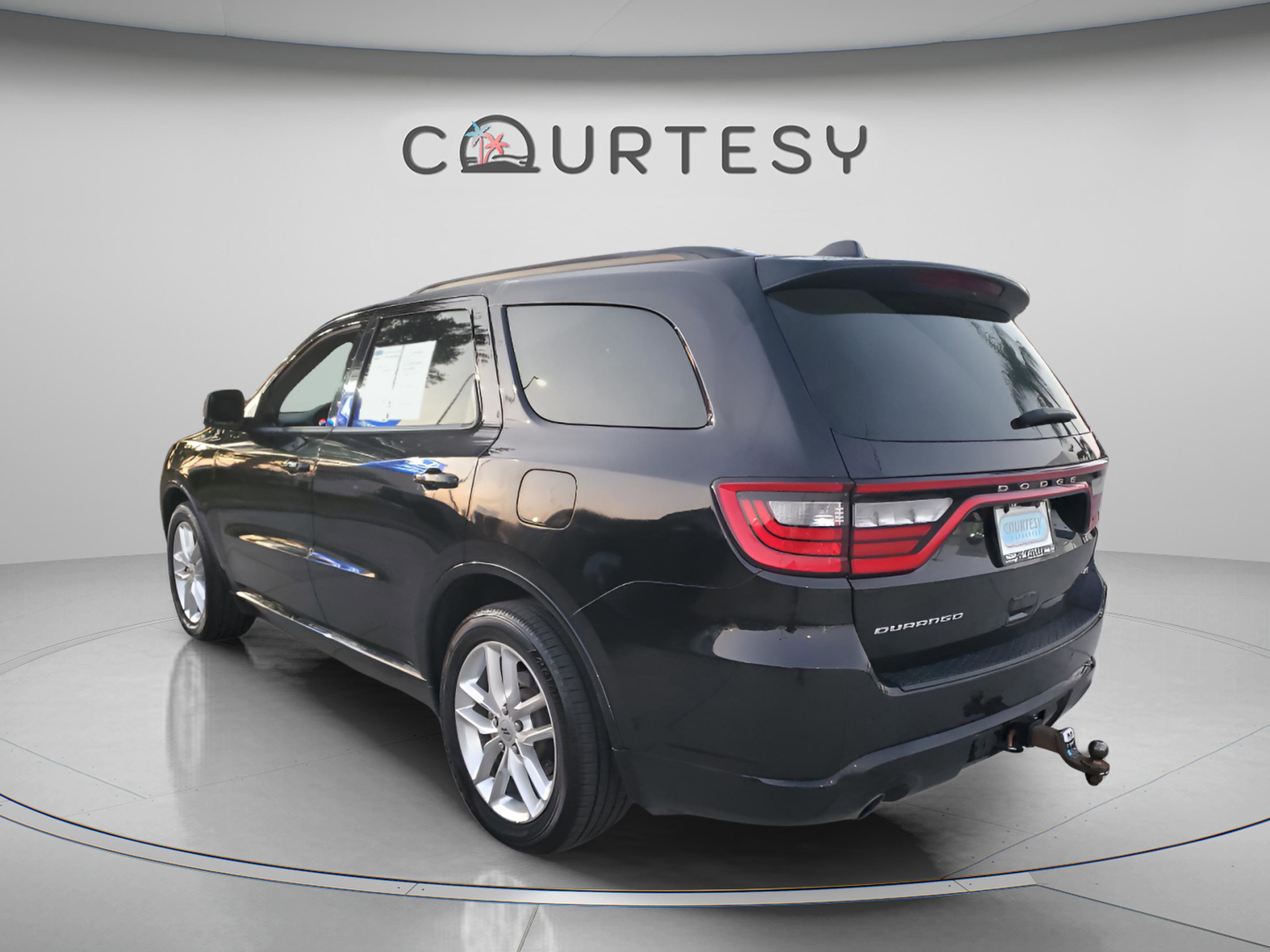 Certified 2023 Dodge Durango GT image 2