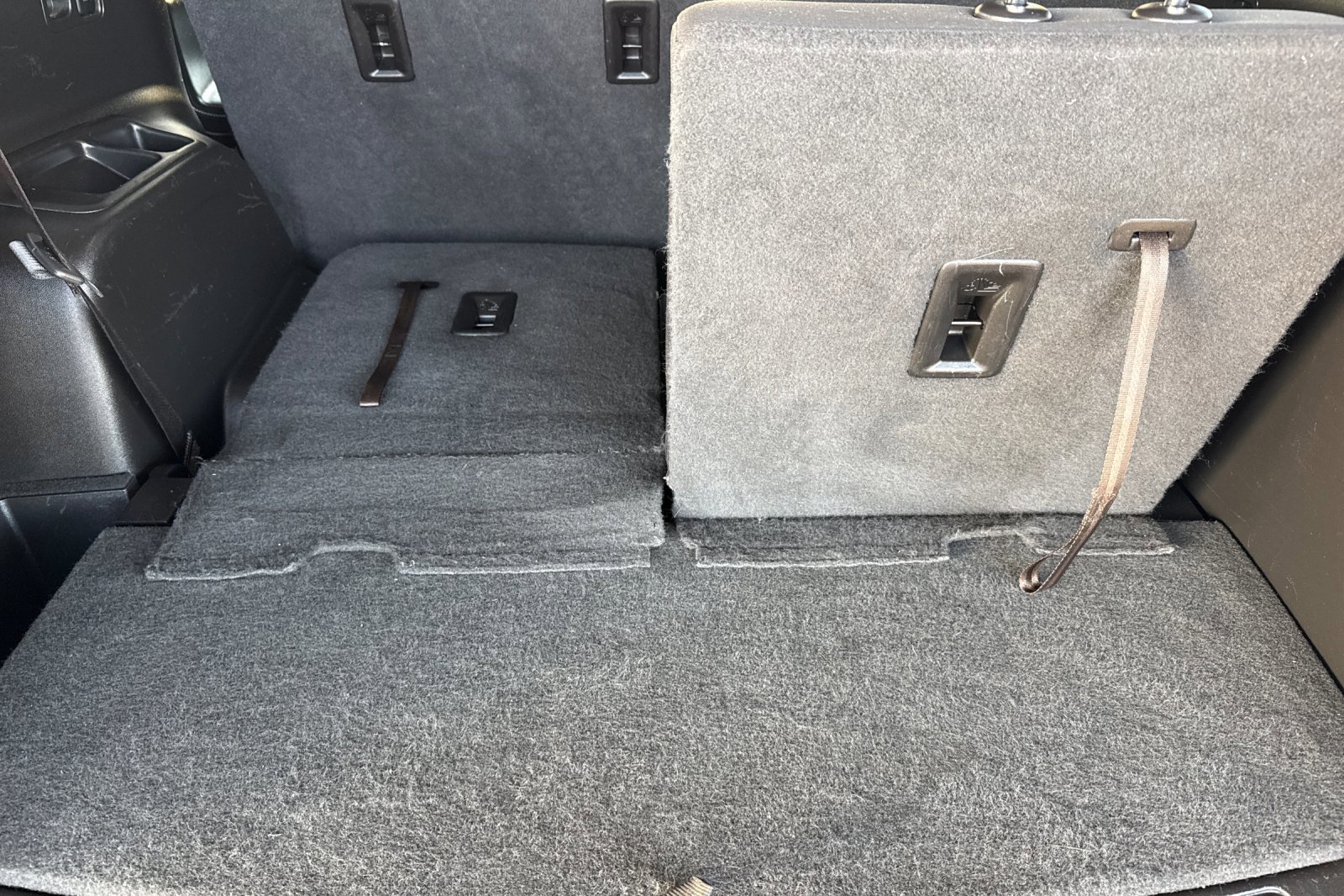 Used 2019 GMC Acadia SLE image 20