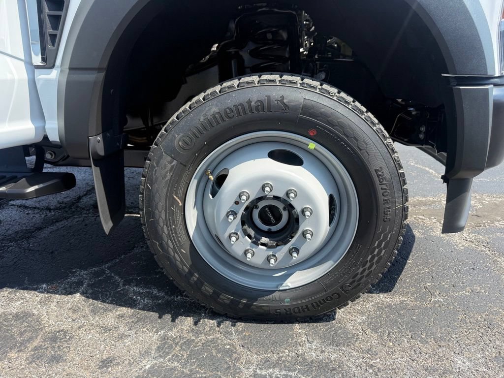 New 2026 Ford F550 4x4 Regular Cab Super Duty image 38
