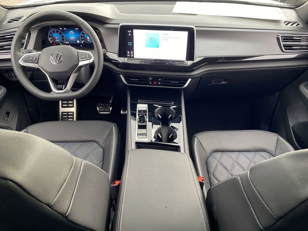 New 2026 Volkswagen Atlas Cross Sport SEL Premium R-Line image 11