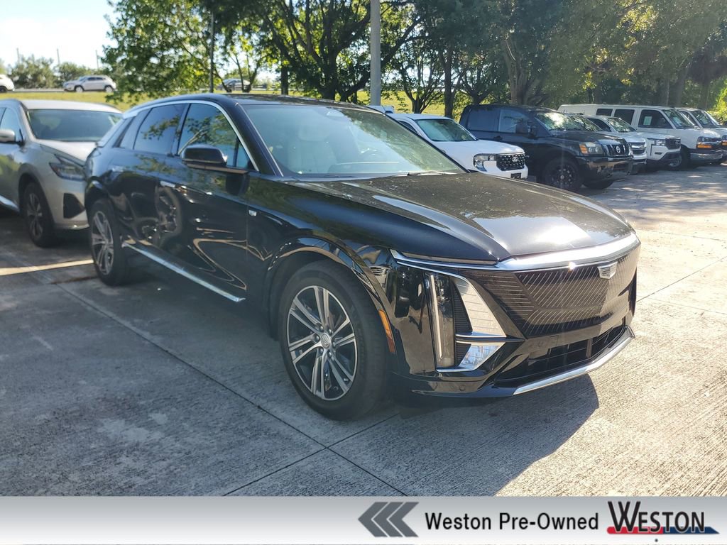 Used 2023 Cadillac Lyriq AWD image 1