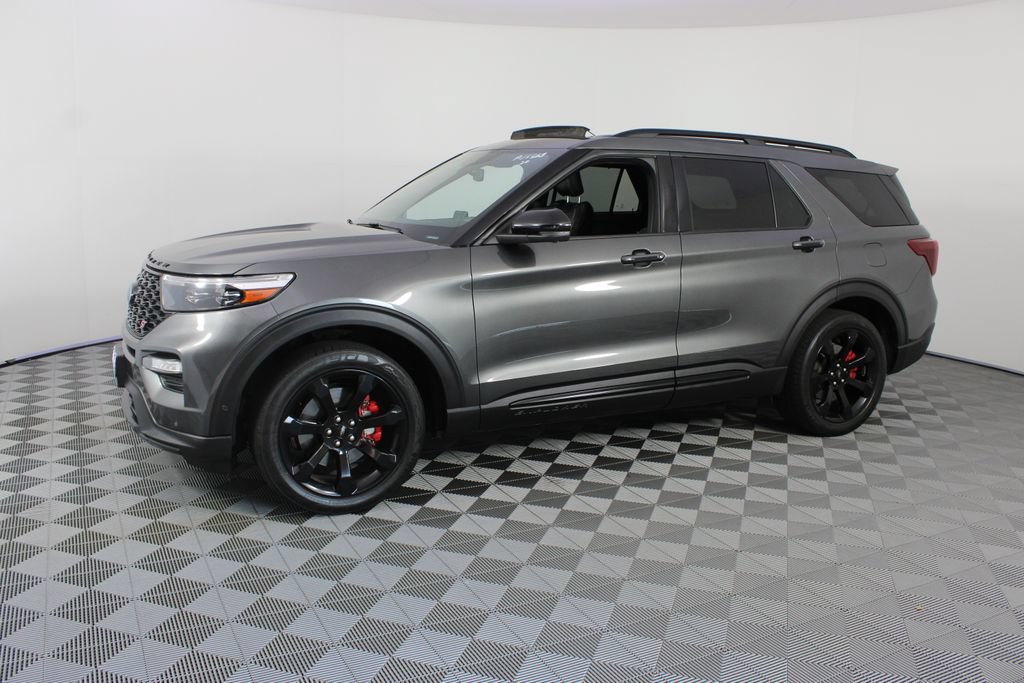 Used 2020 Ford Explorer ST w/ ST Street Pack AWD/4WD image 2