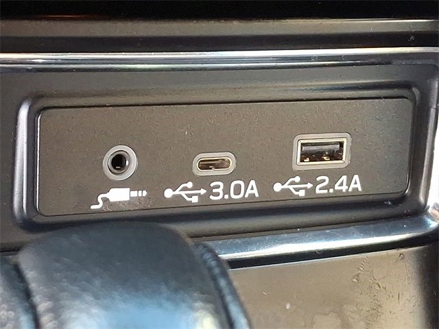 Used 2023 Subaru Ascent Limited w/ Technology Package image 27