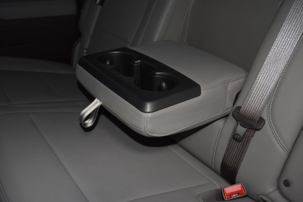 Used 2026 GMC Sierra 1500 SLT AWD/4WD image 47