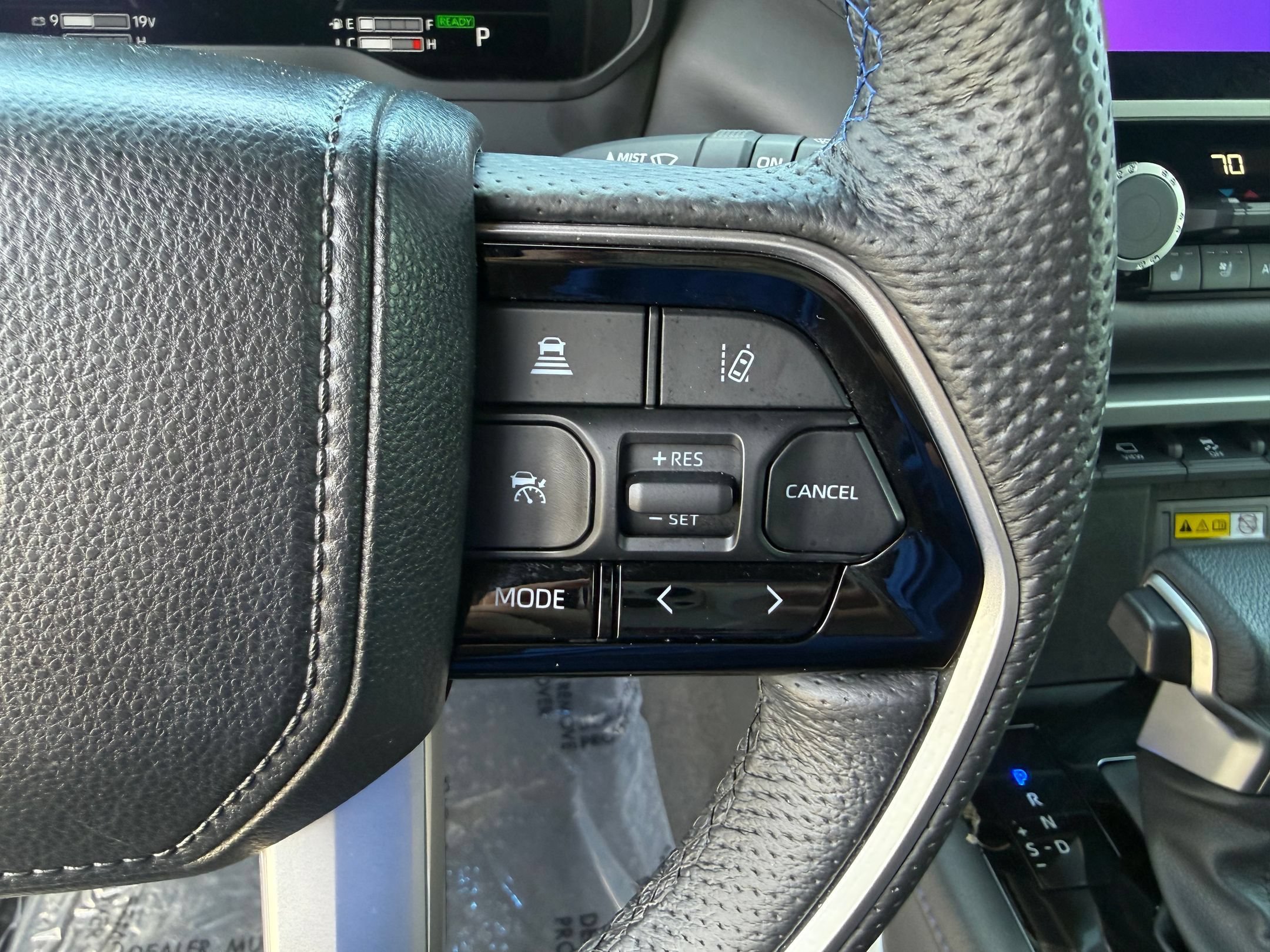 Certified 2023 Toyota Sequoia Platinum AWD/4WD image 14