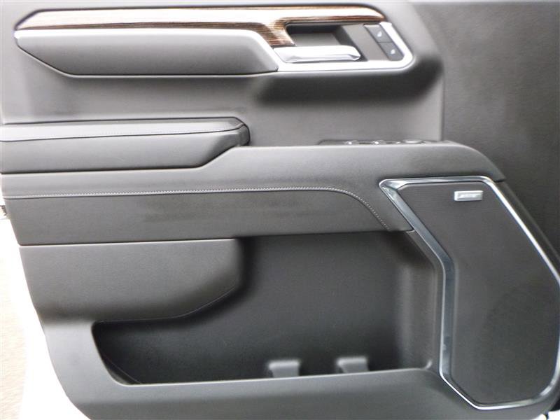 Used 2024 GMC Sierra 1500 Elevation w/ Preferred Package image 19