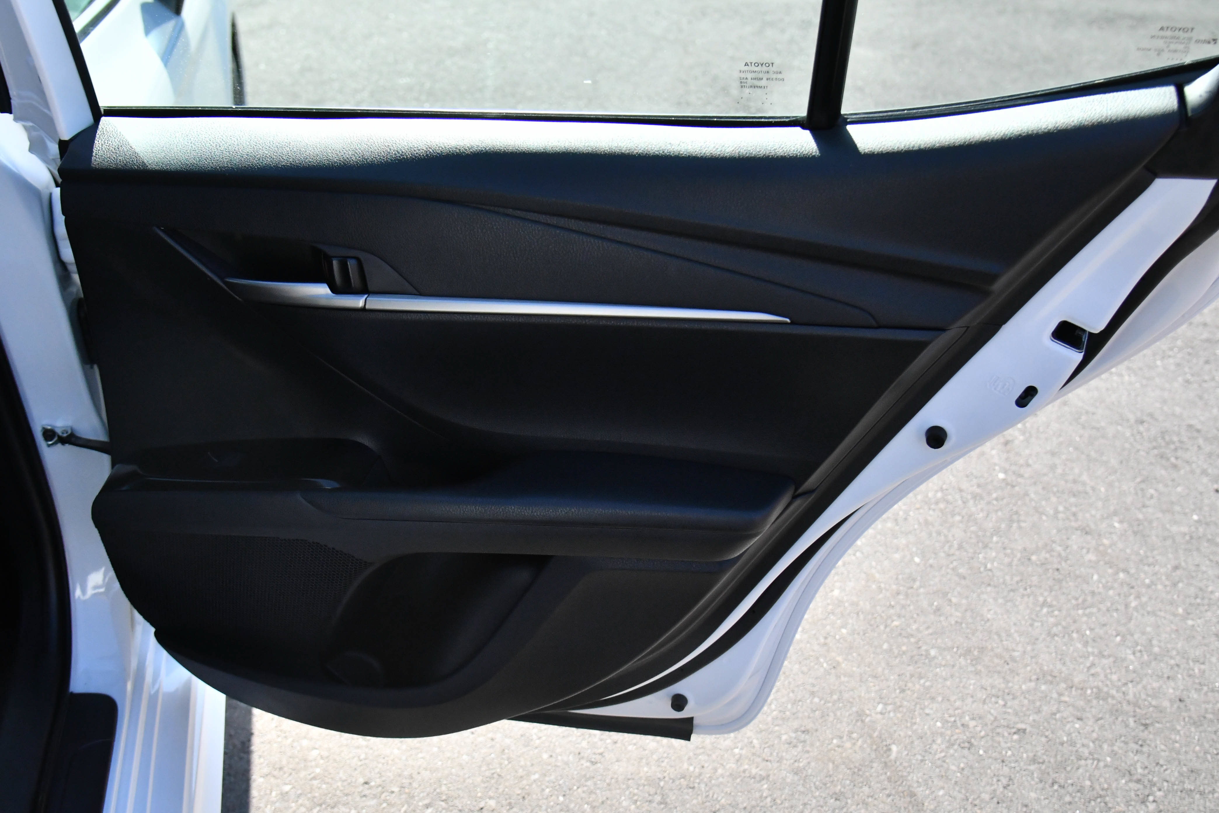 Used 2026 Toyota Camry SE FWD image 41