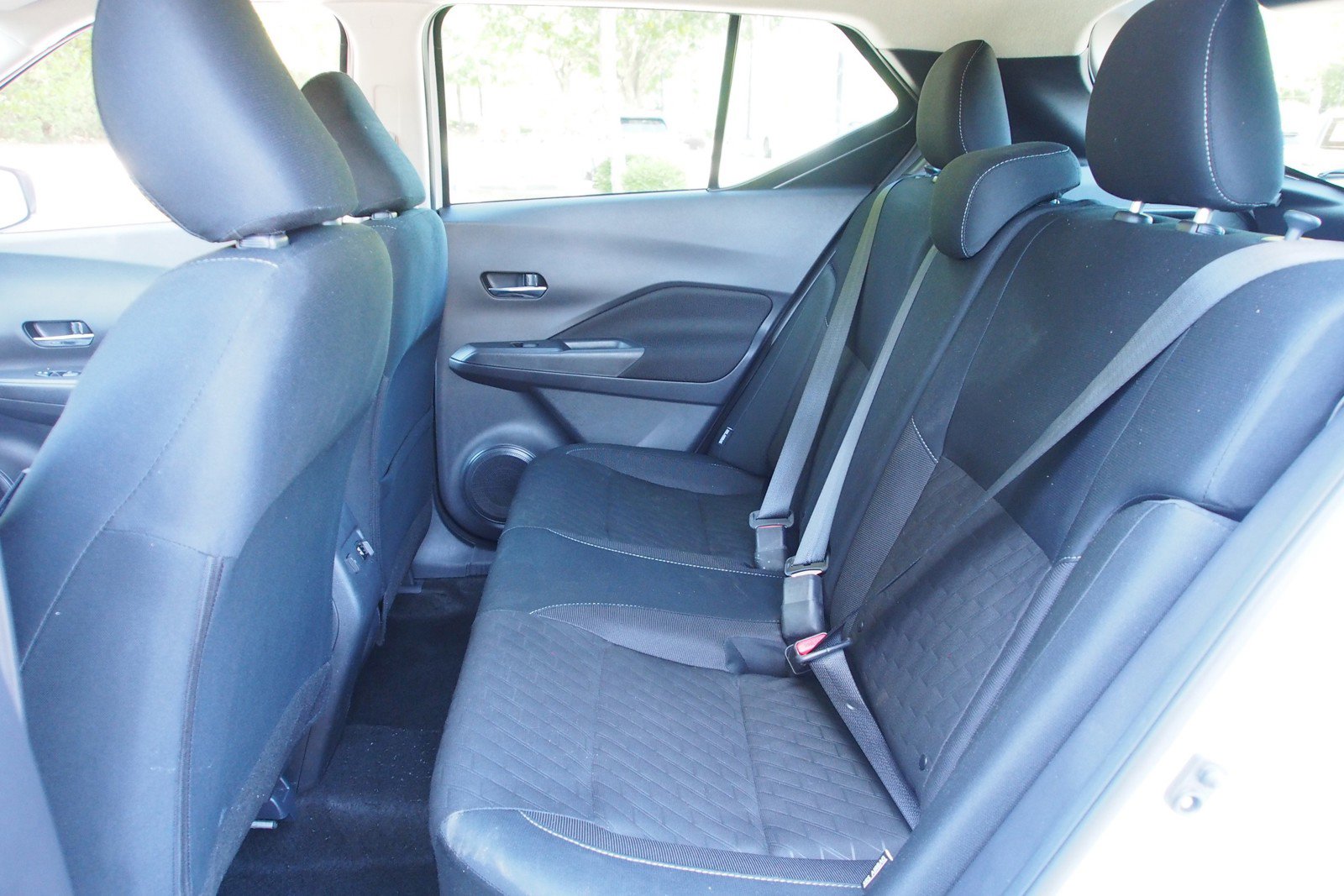 Used 2024 Nissan Kicks SV FWD image 18