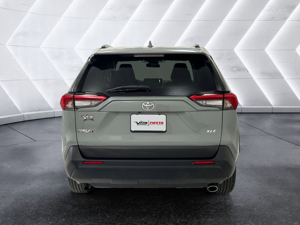 Used 2023 Toyota RAV4 XLE image 5