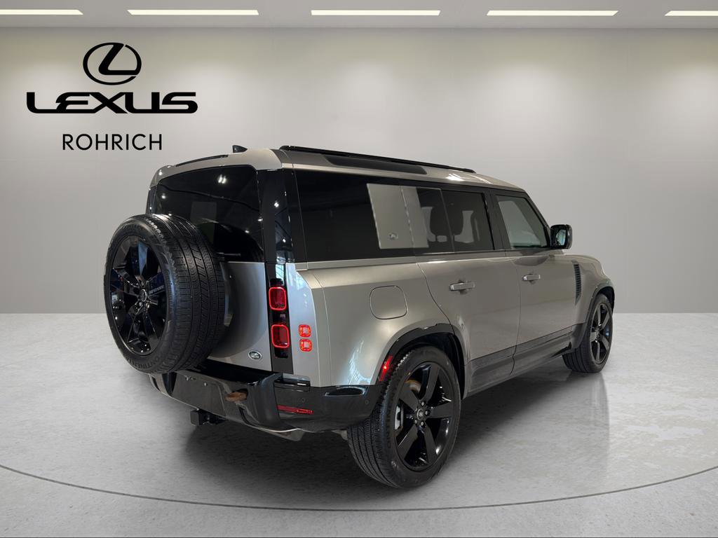 Used 2023 Land Rover Defender 110 X-Dynamic SE AWD/4WD image 6