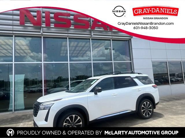 New 2026 Nissan Pathfinder Platinum