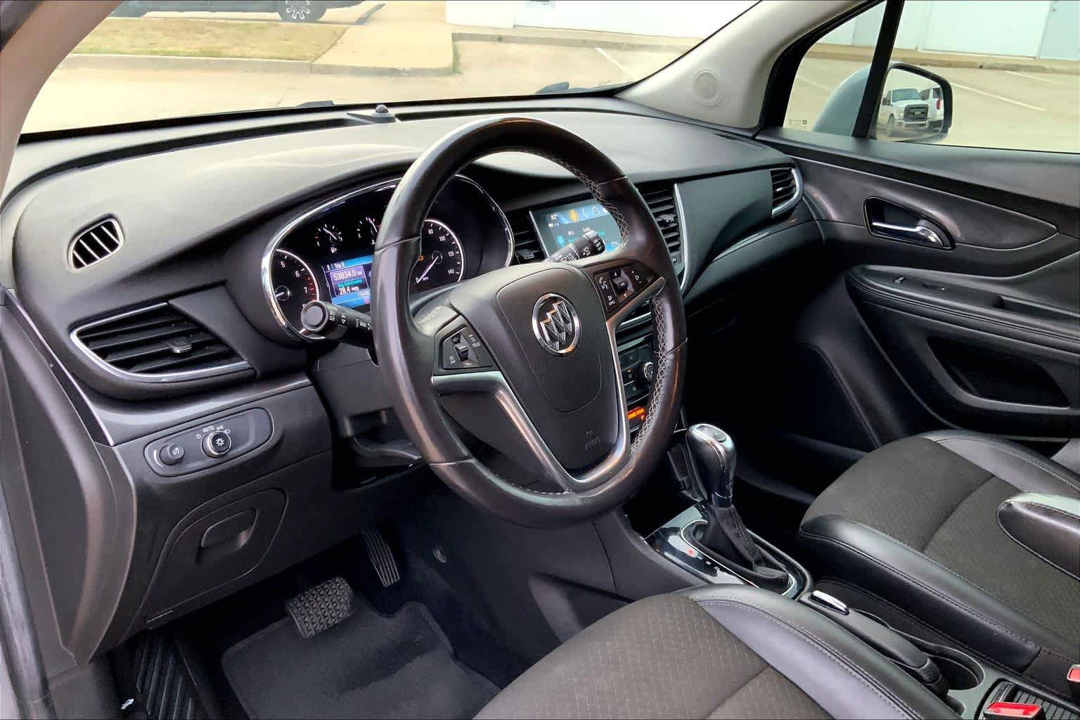 Used 2019 Buick Encore Preferred image 18