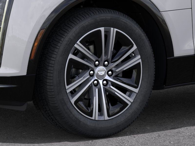 New 2025 Cadillac Lyriq Luxury w/ LPO, Floor Liner Package image 9