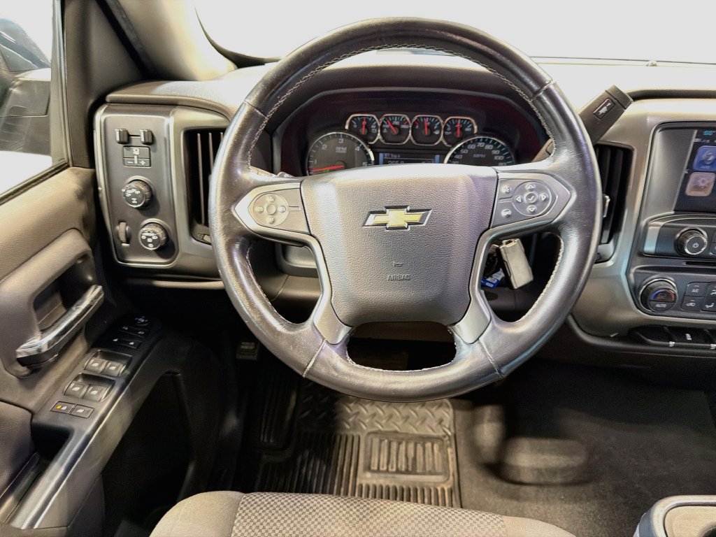 Used 2019 Chevrolet Silverado 1500 LT w/ All Star Edition AWD/4WD image 15