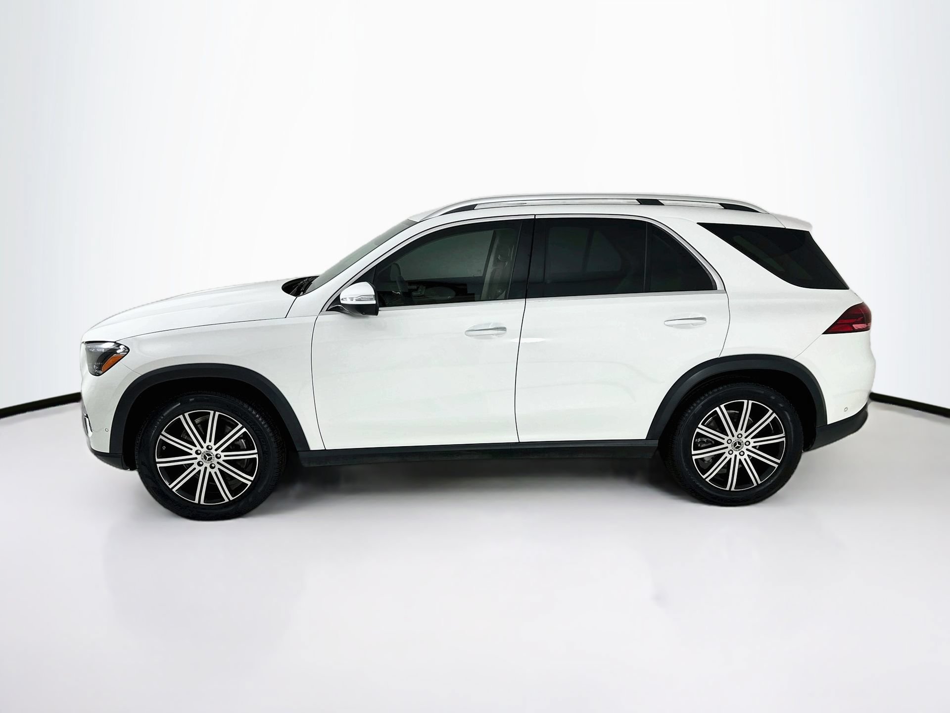 Certified 2024 Mercedes-Benz GLE 350 4MATIC image 5