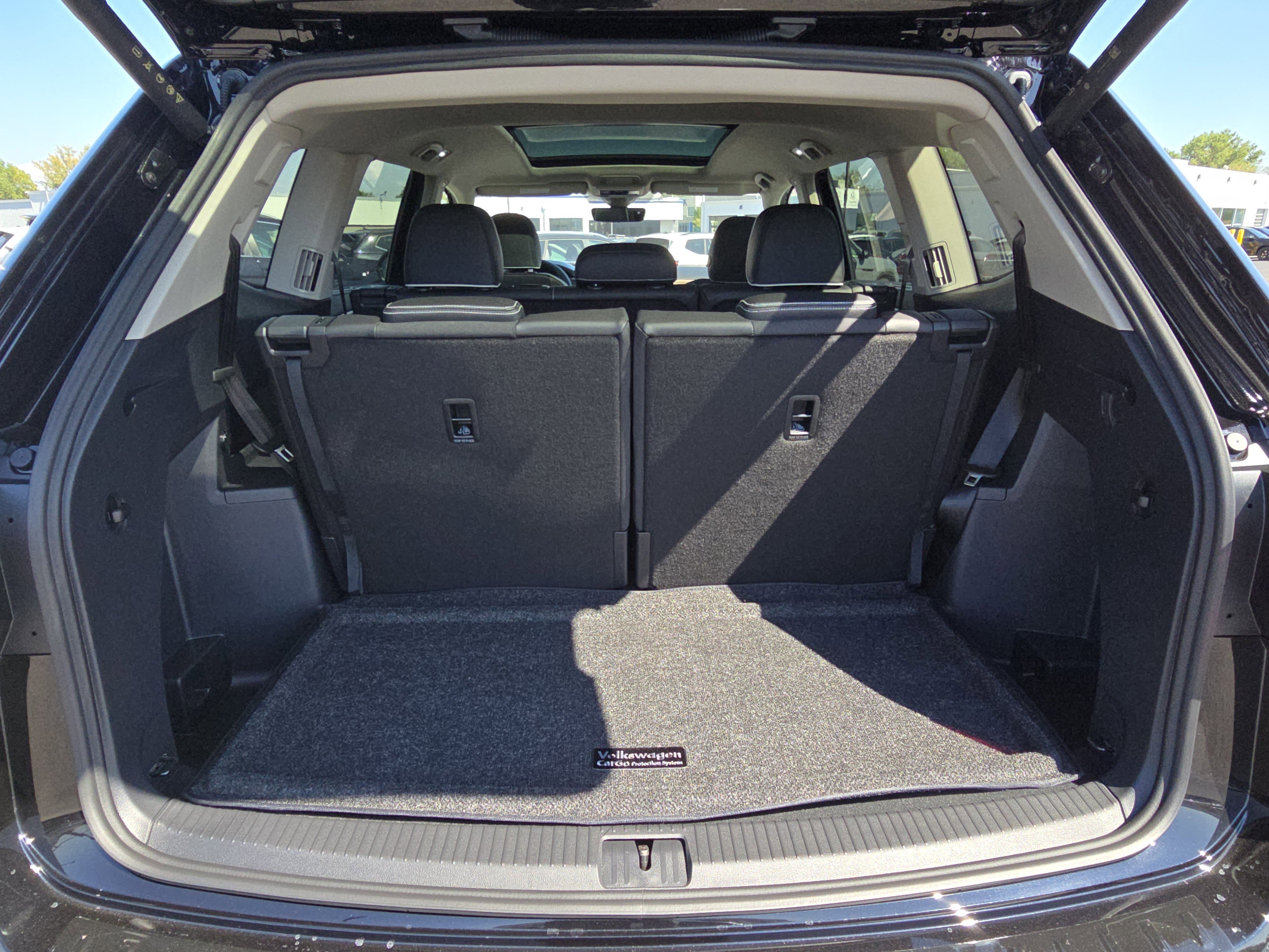 New 2026 Volkswagen Atlas SEL Premium R-Line image 16