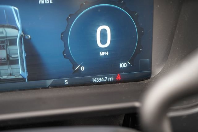 Used 2025 Ford F250 Platinum AWD/4WD image 28