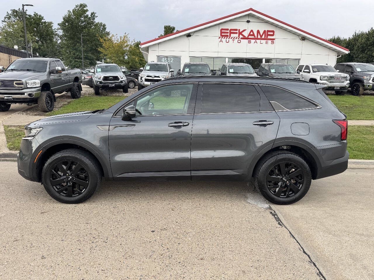 Used 2021 Kia Sorento S AWD/4WD image 2