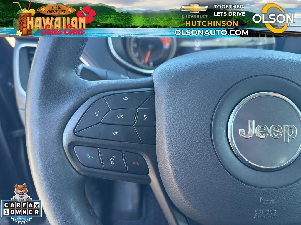 Used 2022 Jeep Cherokee Trailhawk image 13