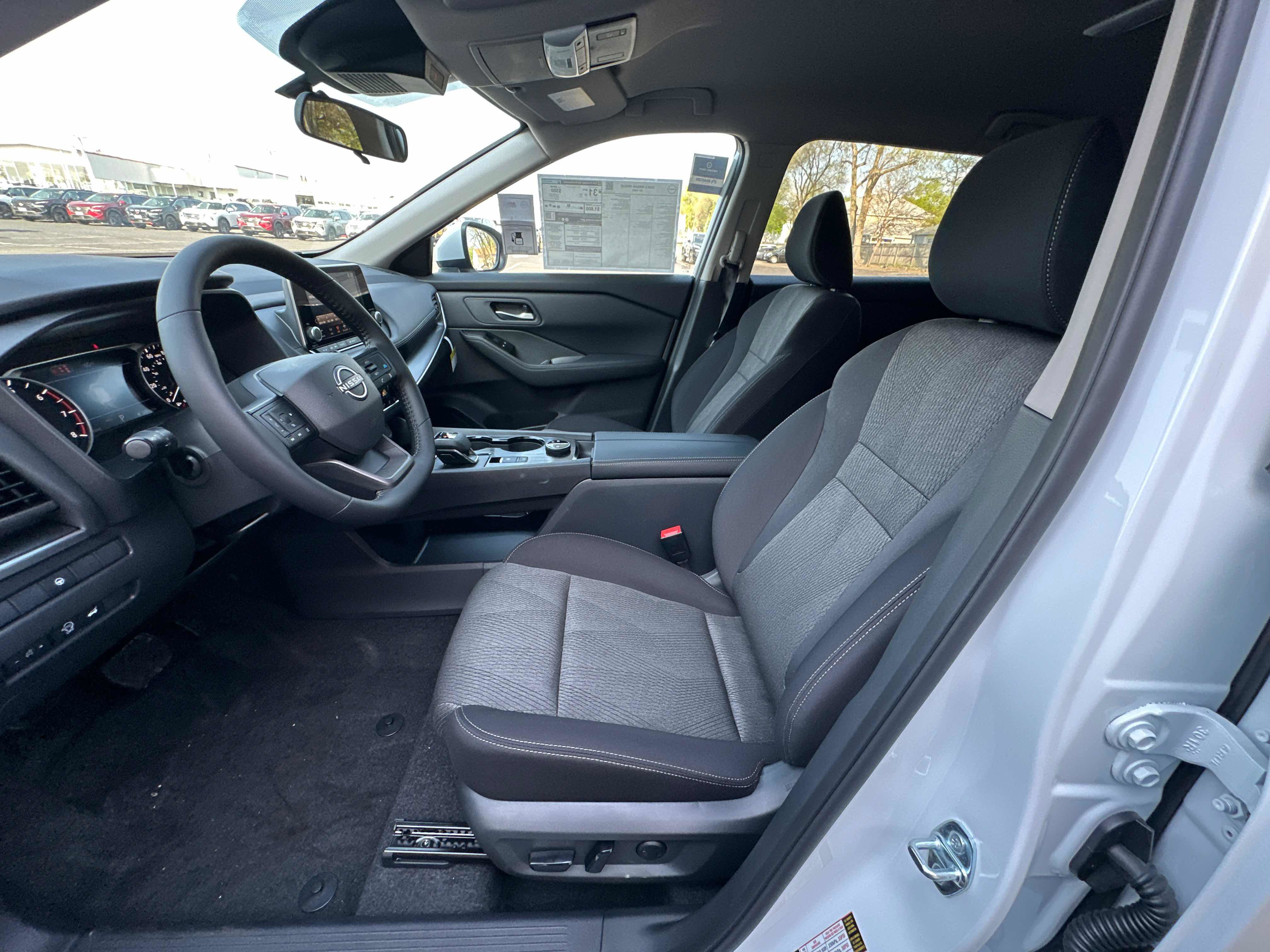 New 2026 Nissan Rogue SV w/ Cold Weather Package AWD/4WD image 24